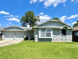 16893 Blue Jay St in Conroe, TX - Building Photo