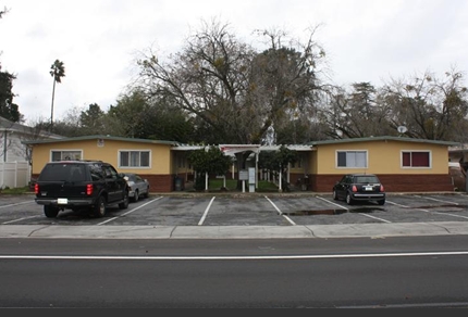 210 Natoma St in Folsom, CA - Foto de edificio