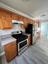 378 S Vancouver Ave in Los Angeles, CA - Building Photo - Building Photo