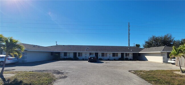 property at 930 SW 47th Terrace