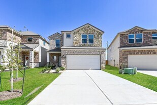 7906 Cypress Country Dr in Cypress, TX - Building Photo