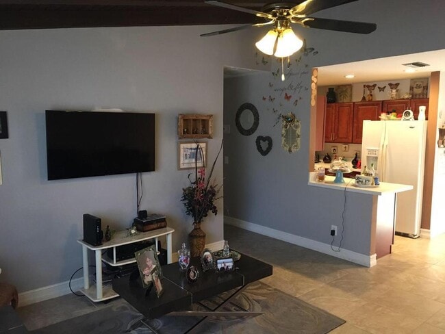 403 Glenwood Dr in West Palm Beach, FL - Building Photo - Building Photo
