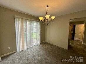 5321 Peach Pl Ln in Charlotte, NC - Building Photo - Building Photo