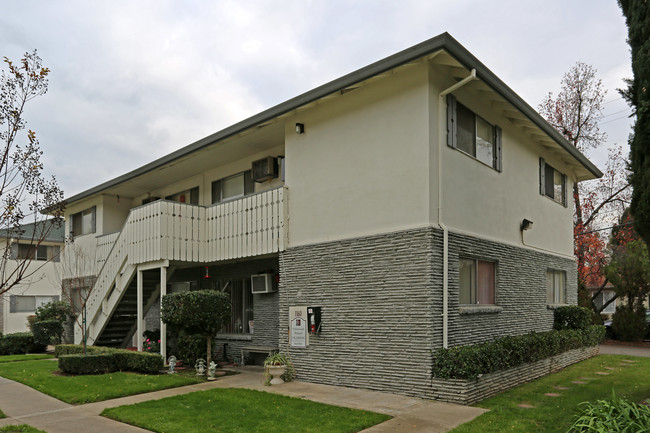 Bell Fair Apartments in Sacramento, CA - Foto de edificio - Building Photo