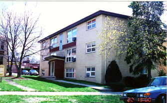 Beverly Ridge Condominiums Apartments