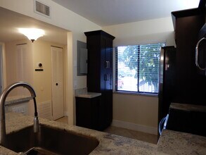 6585 Somerset Dr in Boca Raton, FL - Building Photo - Building Photo