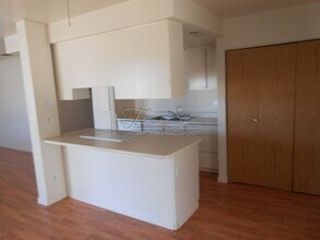 1120 Beltline Rd in Redding, CA - Building Photo - Building Photo