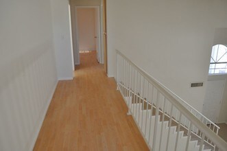 3332 Mariner Bay St in Las Vegas, NV - Building Photo - Building Photo