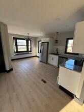 166 E Bell St in Alcoa, TN - Building Photo - Building Photo