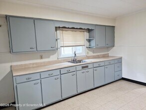 70 2nd St, Unit 2 in Scranton, PA - Foto de edificio - Building Photo