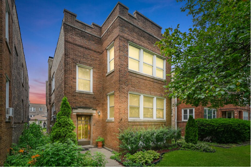 639 Elgin Ave in Forest Park, IL - Building Photo