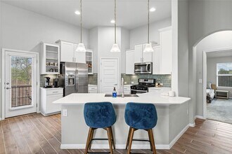 10218 Ansel Dr in Austin, TX - Building Photo - Building Photo