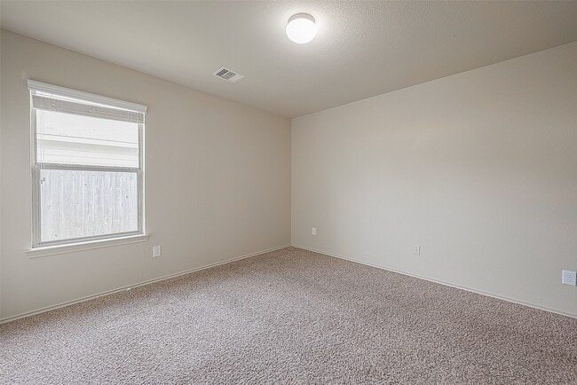 2038 Treasure Mountain Dr