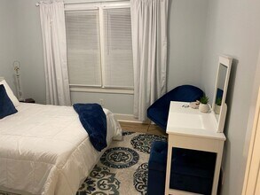 802 N Lord St in Southport, NC - Foto de edificio - Building Photo