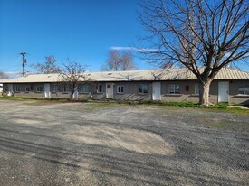 2717 W Peninsula Dr in Moses Lake, WA - Building Photo