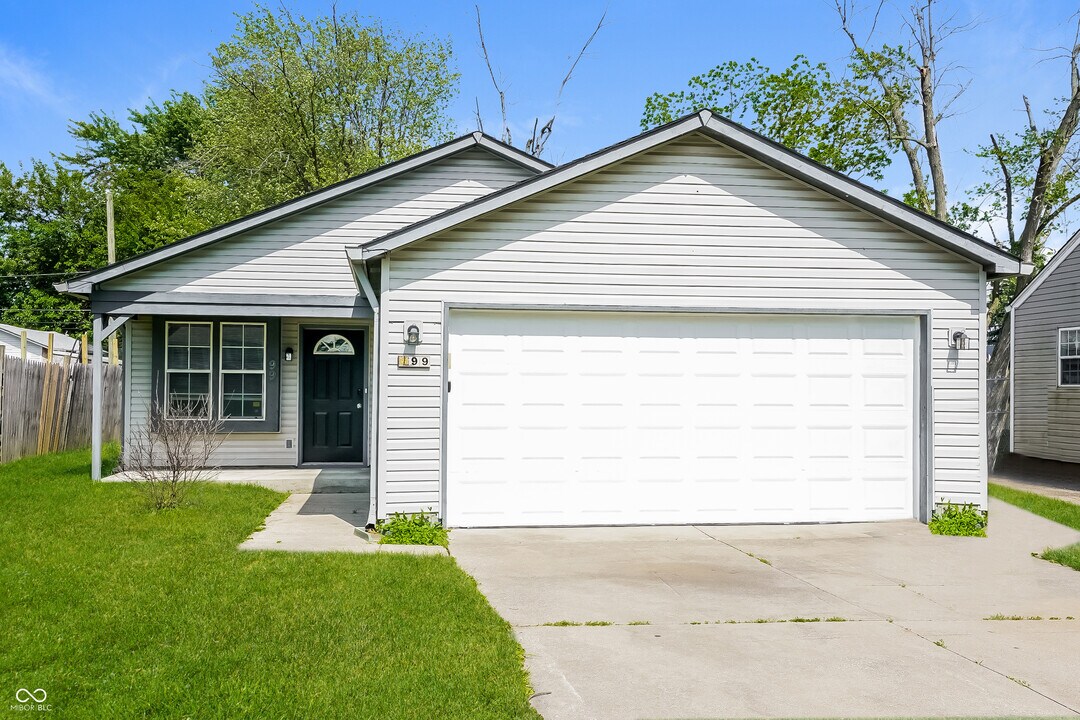 99 Belmar Ave in Indianapolis, IN - Building Photo