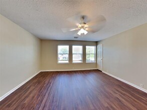 18322 Valiant Brook Ct in Humble, TX - Building Photo - Building Photo