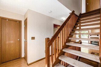 5651 Barney Ln in Columbus, OH - Building Photo - Building Photo