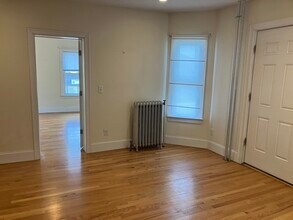 3 Westminster St in Somerville, MA - Building Photo - Building Photo