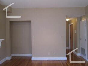 13 Highgate St in Boston, MA - Building Photo - Building Photo