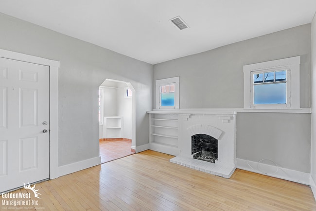 property at 1309 E Brill St