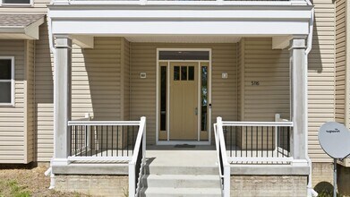 5116 Shore Dr in Huntingtown, MD - Building Photo - Building Photo