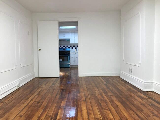 280 Clifton Pl, Unit 3