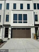 3709 Glenmoor Reserve Ln in Chevy Chase, MD - Building Photo