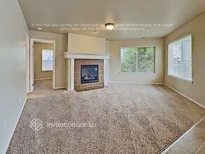 21542 SE 299th Way in Kent, WA - Foto de edificio - Building Photo