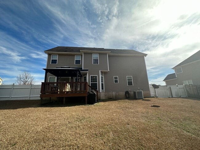 1625 Ellie Ave in Fayetteville, NC - Building Photo - Building Photo