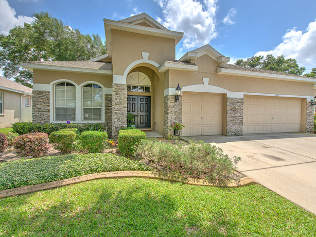 2611 Bonterra Blvd in Valrico, FL - Foto de edificio - Building Photo