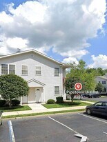 103 Pipetown Hill Rd in Nanuet, NY - Building Photo