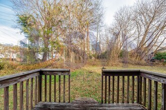 407 S Merritt Mill Rd in Chapel Hill, NC - Building Photo - Building Photo