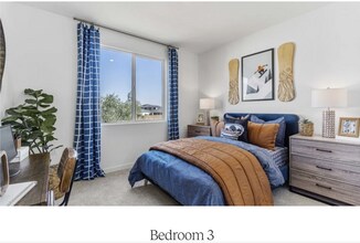 1184 Atlantica Dr S in Madera, CA - Building Photo - Building Photo