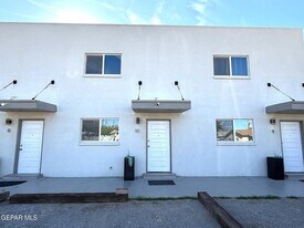 7441 Alameda- REAR Ave in El Paso, TX - Building Photo