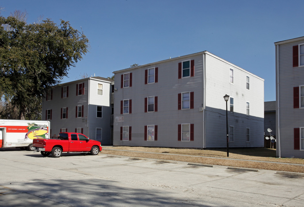 1251 Sumner Ave in Charleston, SC - Foto de edificio