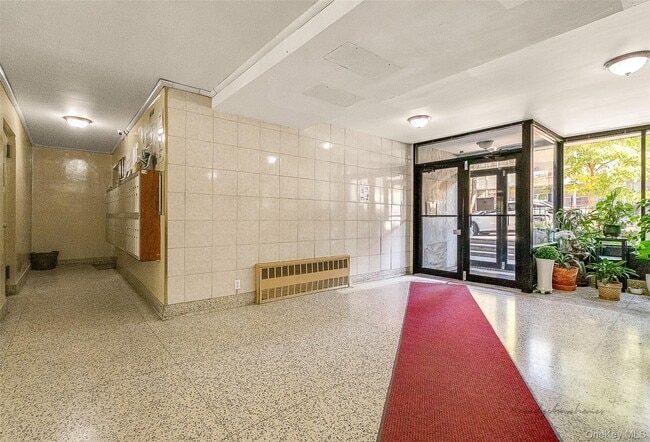 63-80-80 Wetherole St in Queens, NY - Building Photo - Building Photo