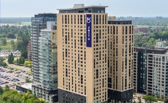 Znith in Ottawa, ON - Building Photo