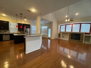 2501 Grizzly Run Ln in Euless, TX - Building Photo - Building Photo