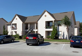 Ravenwood Apartments in Kissimmee, FL - Foto de edificio - Building Photo