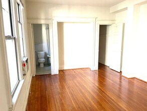 1715 P St NW in Washington, DC - Building Photo - Building Photo