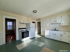 182 Sheridan St in Bridgeport, CT - Building Photo - Building Photo