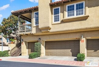 13372 Savanna in Tustin, CA - Building Photo - Building Photo