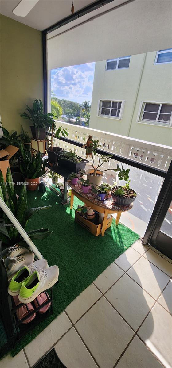 1425 Arthur St in Hollywood, FL - Building Photo - Building Photo