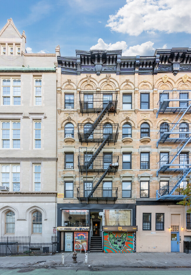 137 Rivington St in New York, NY - Building Photo - Building Photo