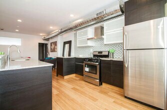 457 E Girard Ave, Unit 4 in Philadelphia, PA - Building Photo - Building Photo