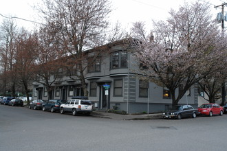 Sarah Friendly-Lauer Bldg in Portland, OR - Building Photo - Building Photo