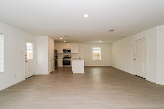 442 Southern Magnolia Wy in Magnolia, TX - Building Photo - Building Photo