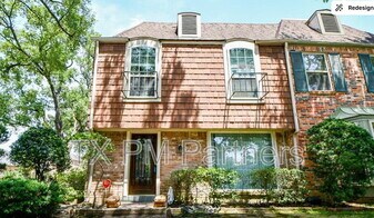 500 N Post Oak Ln in Houston, TX - Building Photo