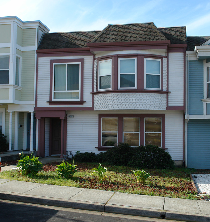 922-924 Wyandotte Ave in Daly City, CA - Building Photo